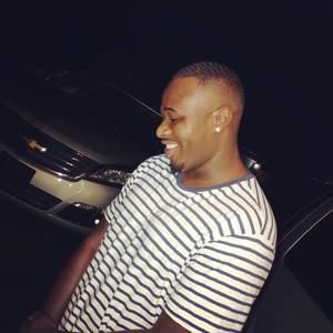 Meet your Posher, Larry